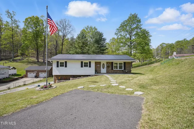 $320,000 | 536 Chadwell Road, Kingsport, TN 37660