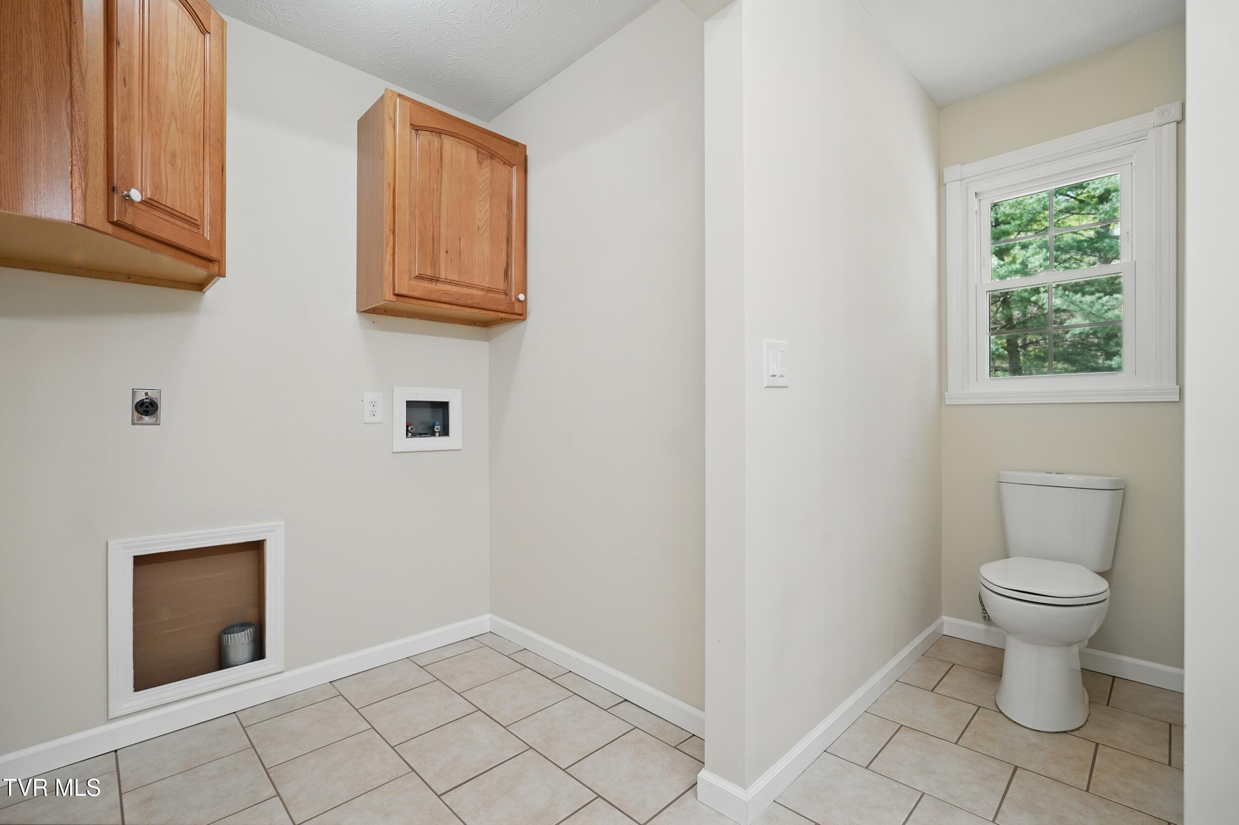 536 Chadwell Road Kingsport, TN 37660 - Photo 14 of 39 15_photo_014