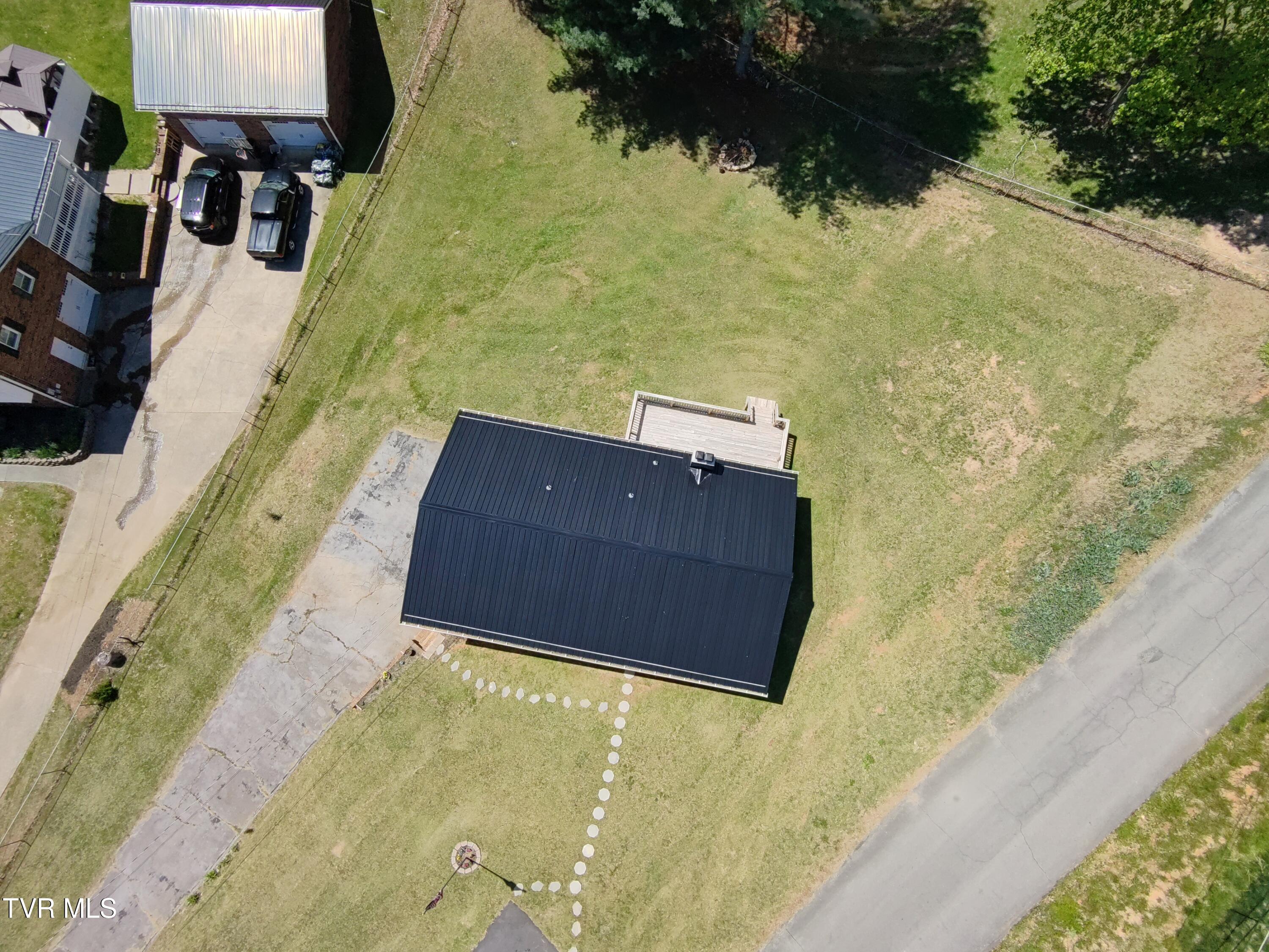 536 Chadwell Road Kingsport, TN 37660 - Photo 38 of 39 HOVER_20250418_1744994993554