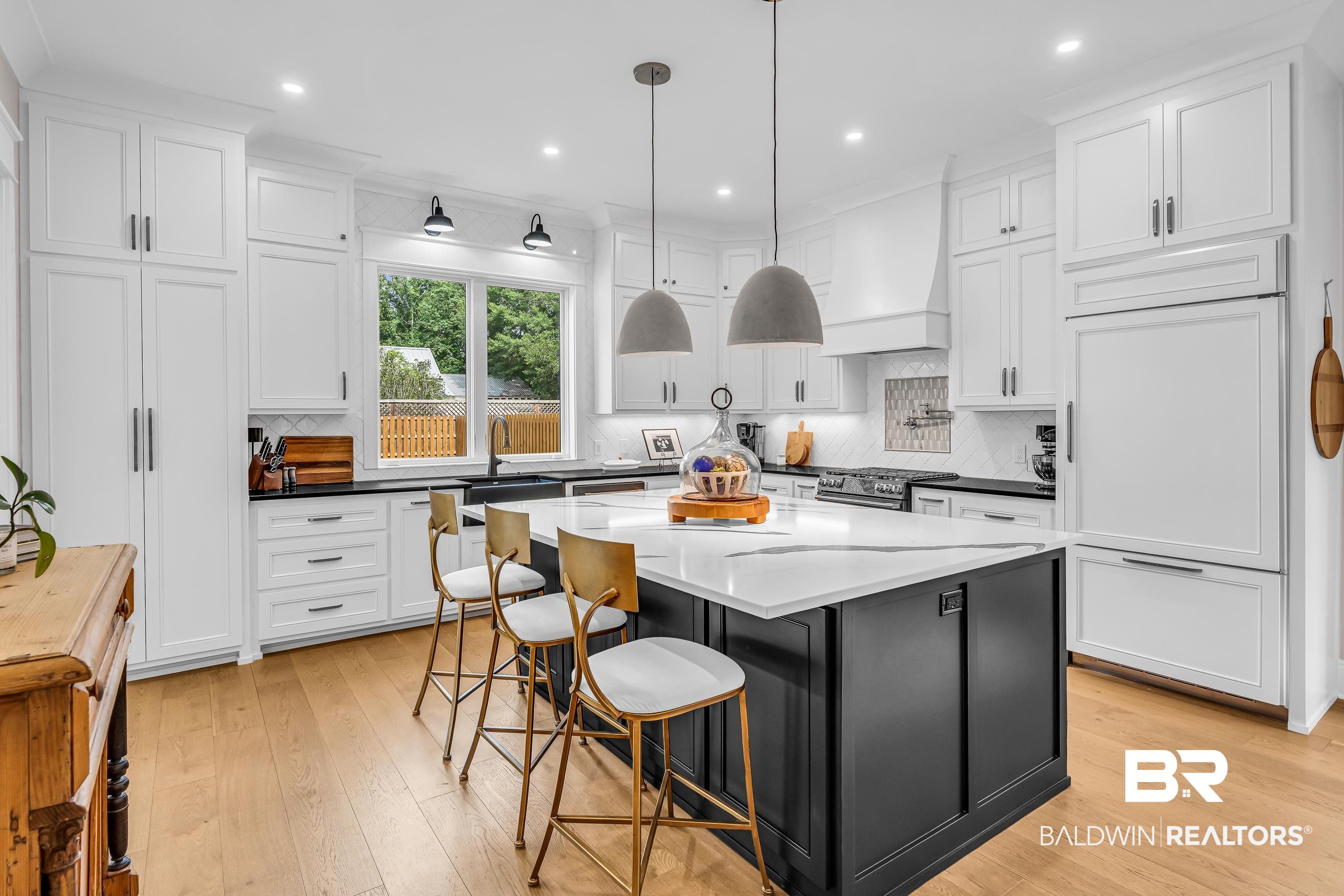 20279 Bishop Road Fairhope, AL 36532 - Photo 16 of 42 Kitchen