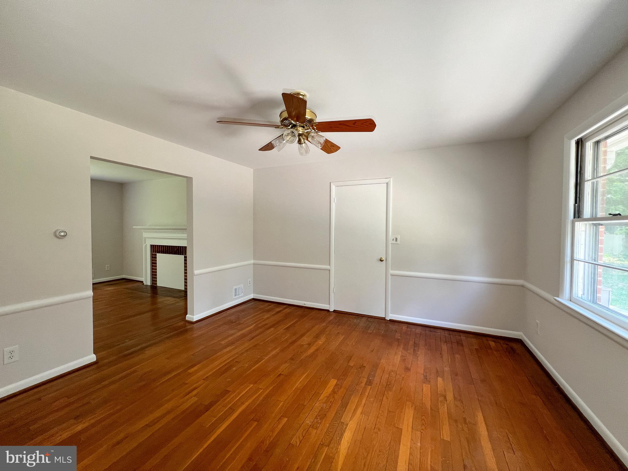 10001 Woodhill Road Bethesda, MD 20817 - Photo 14 of 30 Dining Room