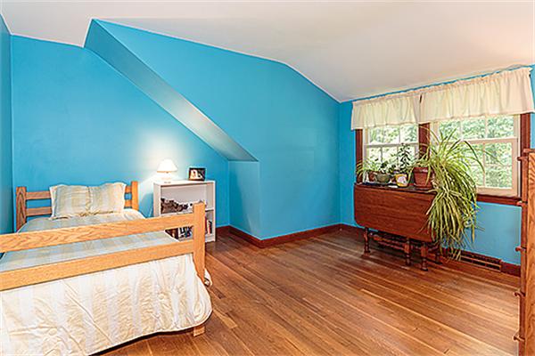 9 Hitchinpost Road Chelmsford, MA 01824 - Photo 18 of 30 Gallery Image 18