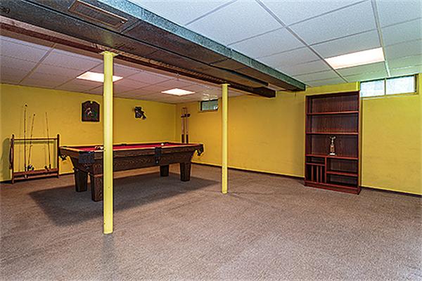 9 Hitchinpost Road Chelmsford, MA 01824 - Photo 21 of 30 Gallery Image 21