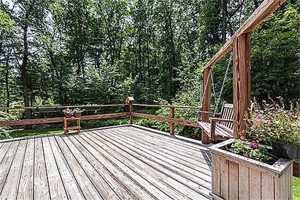 9 Hitchinpost Road Chelmsford, MA 01824 - Photo 25 of 30 Gallery Image 25