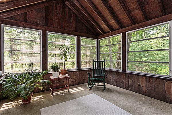 9 Hitchinpost Road Chelmsford, MA 01824 - Photo 3 of 30 Gallery Image 3