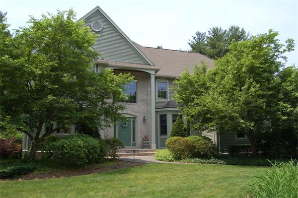 9 High Ridge Circle Franklin, MA 02038 - Photo 1 of 30 Gallery Image 1