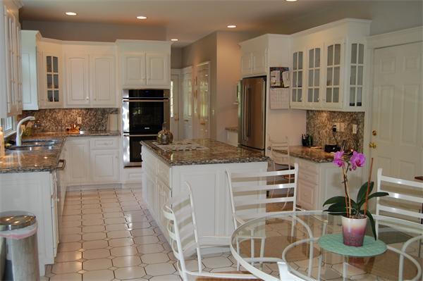 9 High Ridge Circle Franklin, MA 02038 - Photo 7 of 30 Gallery Image 7
