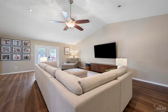 $295,000 | 4519 Southpointe Lane, Pensacola, FL 32514