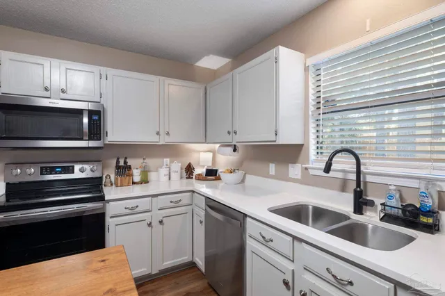 $295,000 | 4519 Southpointe Lane, Pensacola, FL 32514