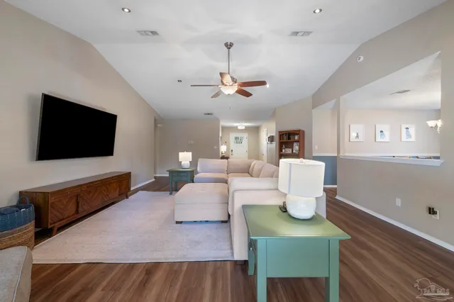 $295,000 | 4519 Southpointe Lane, Pensacola, FL 32514