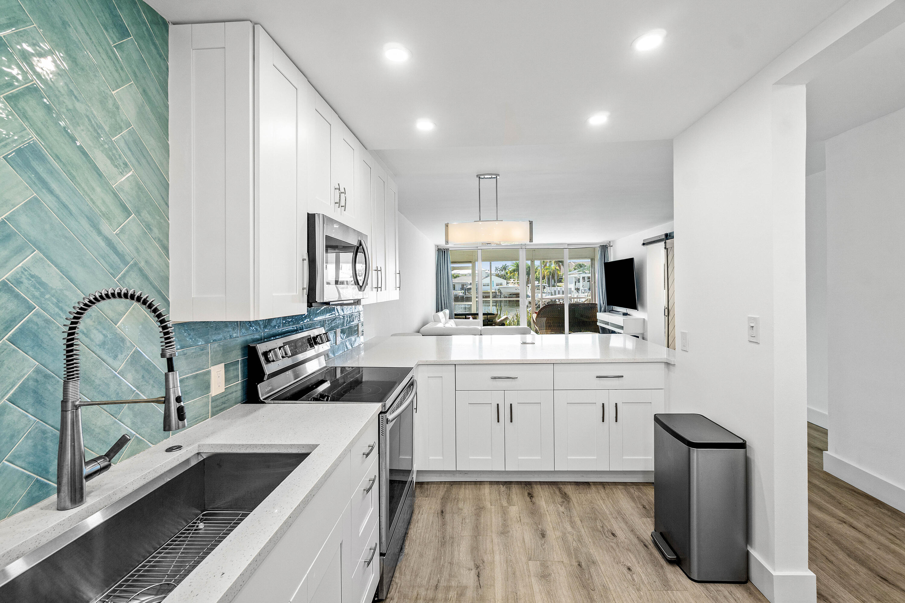 698 Northeast Spanish River Boulevard, Unit 140 Boca Raton, FL 33431 - Photo 2 of 21 011-698NortheastSpanishRiverBoulevard-14