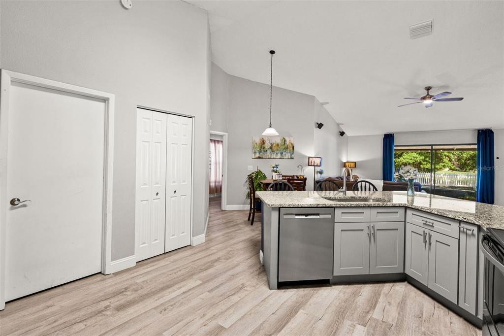 12908 Longcrest Drive Riverview, FL 33579 - Photo 12 of 33