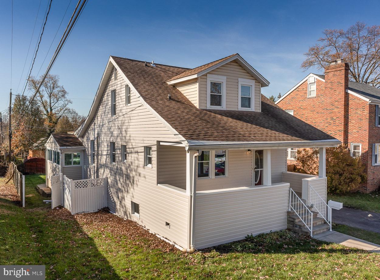 2933 Willoughby Road Baltimore, MD 21234 - Photo 3 of 46 Gallery Image 3