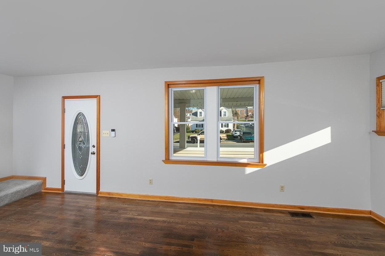 2933 Willoughby Road Baltimore, MD 21234 - Photo 35 of 46 Gallery Image 35