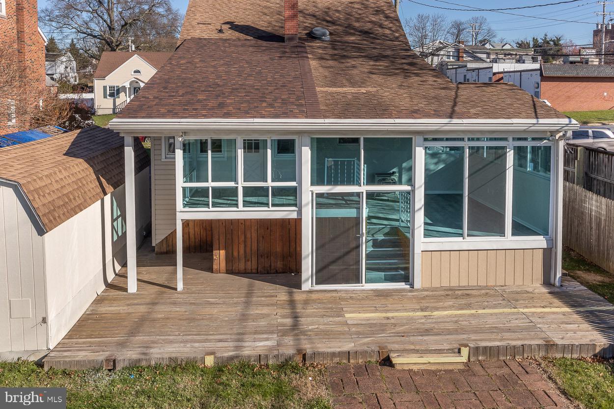 2933 Willoughby Road Baltimore, MD 21234 - Photo 5 of 46 Gallery Image 5