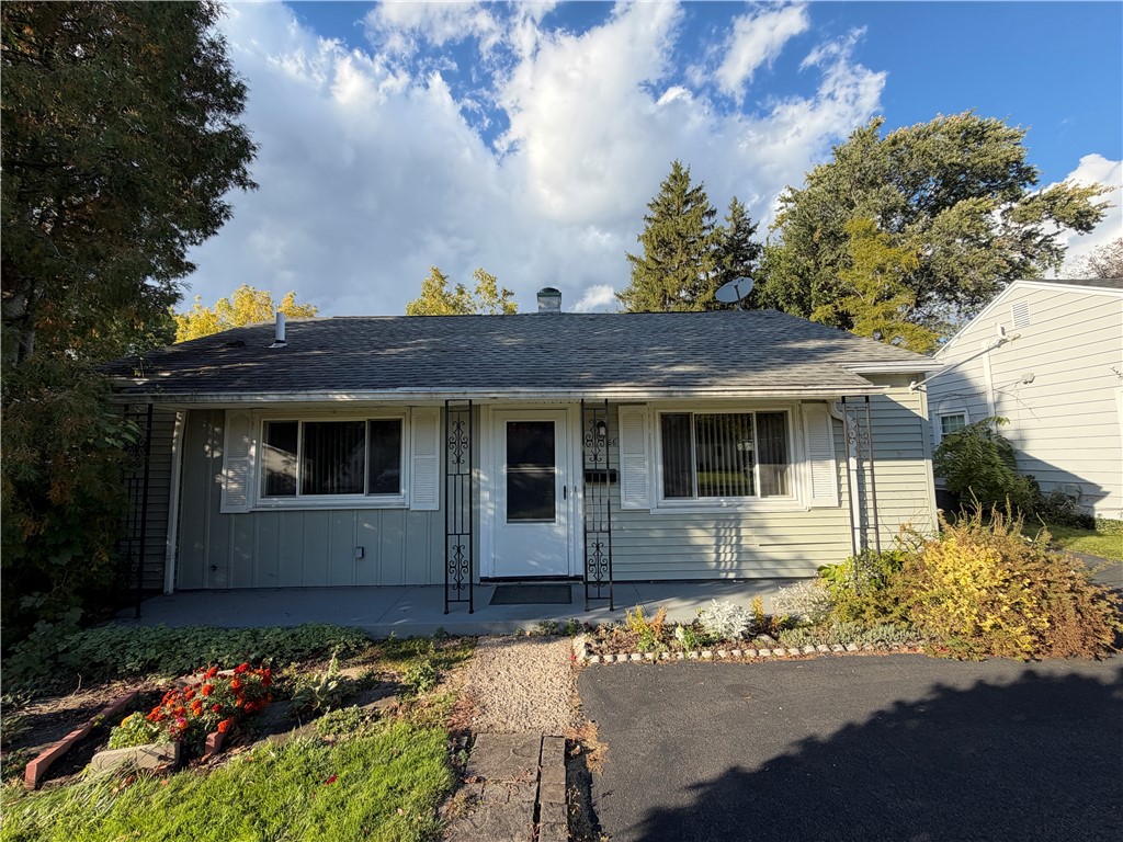66 Cimarron Drive Rochester, NY 14620 - Photo 1 of 21 Gallery Image 1