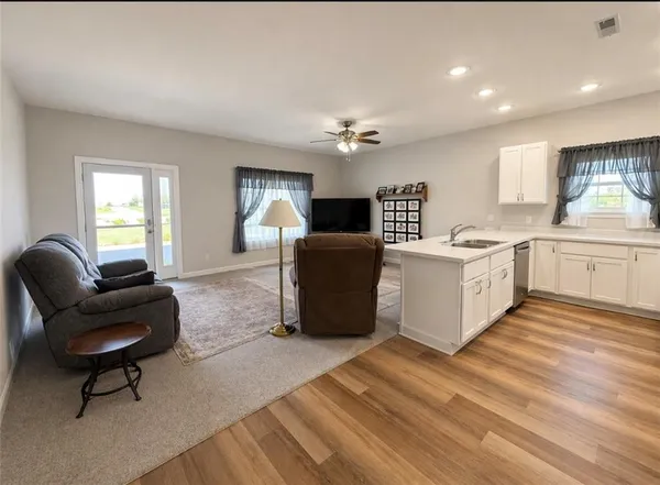 $355,000 | 30624 Porter Drive, Maryville, MO 64468