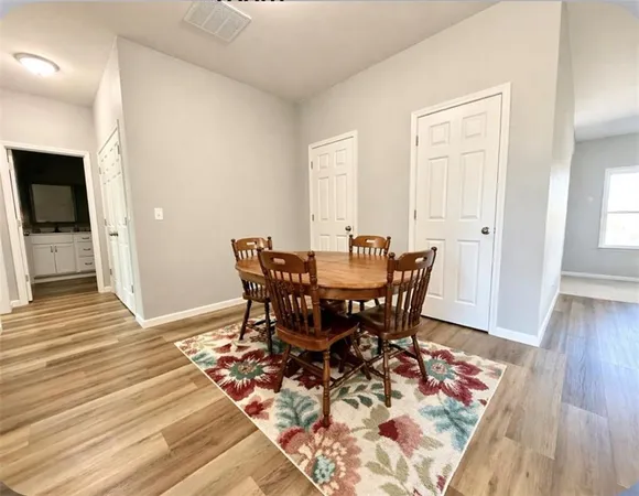 $355,000 | 30624 Porter Drive, Maryville, MO 64468