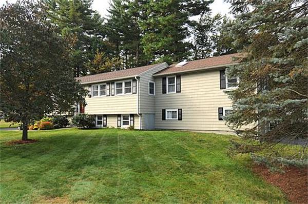 29 Argonne Road Billerica, MA 01821 - Photo 2 of 21 Gallery Image 2