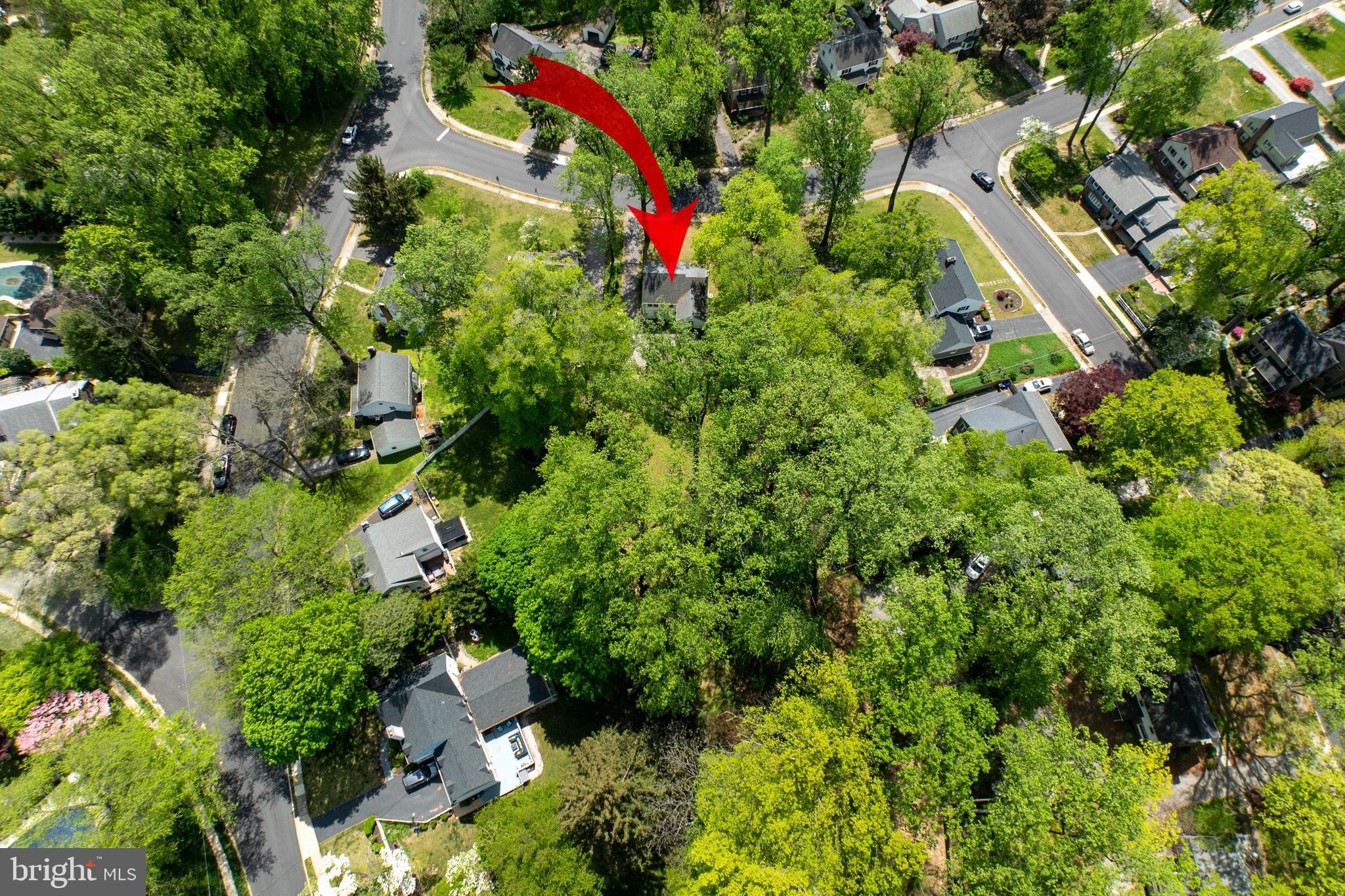 314 Spring Valley Road Springfield, PA 19064 - Photo 36 of 43 an aerial view of residential house with outdoor space and trees all around