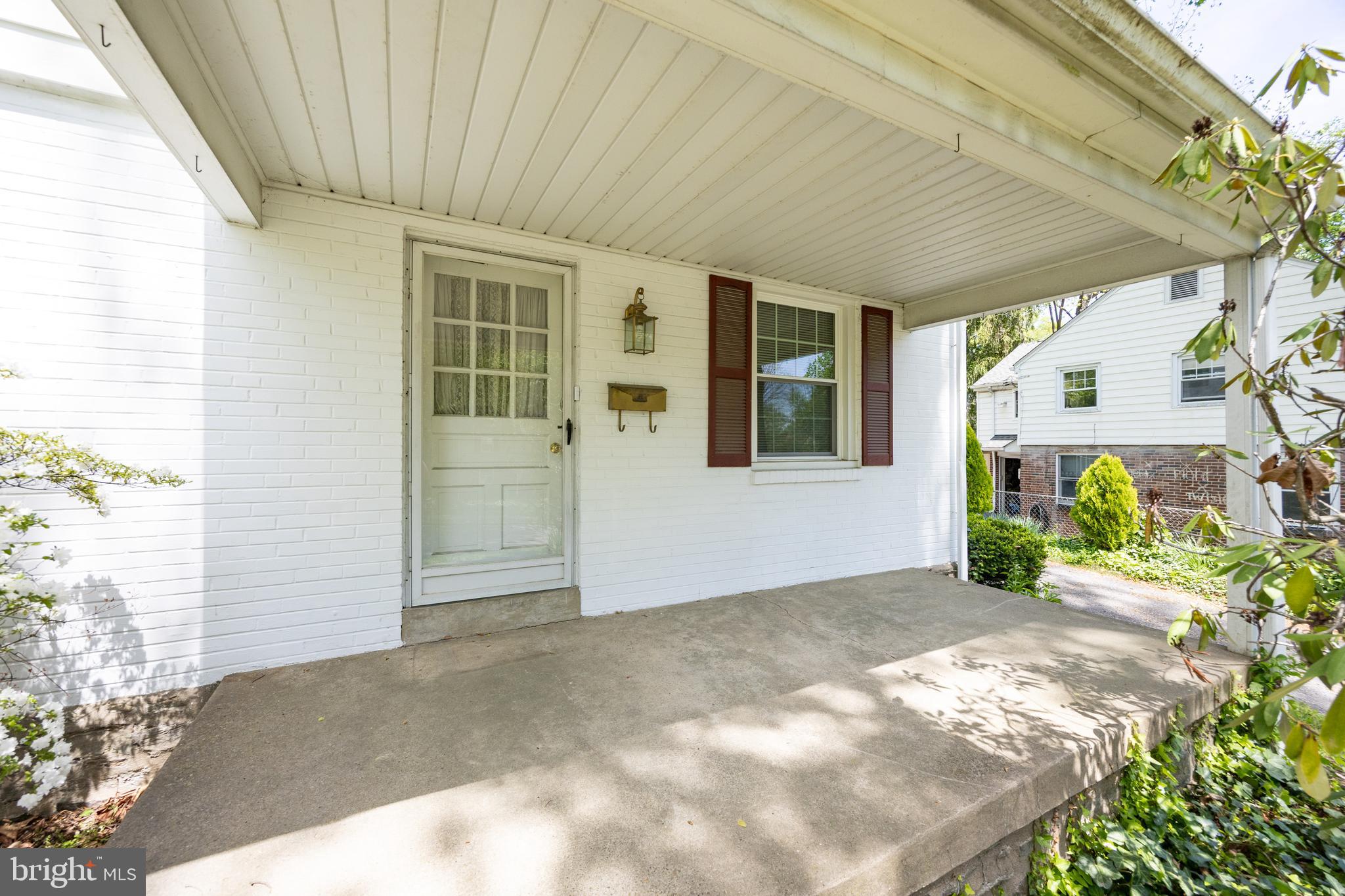 314 Spring Valley Road Springfield, PA 19064 - Photo 7 of 43 a view of a house with a backyard