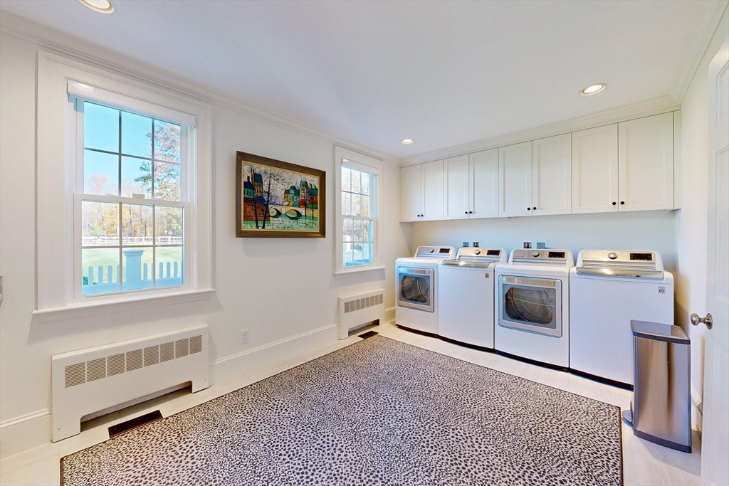 67 Farm Street Dover, MA 02030 - Photo 29 of 41