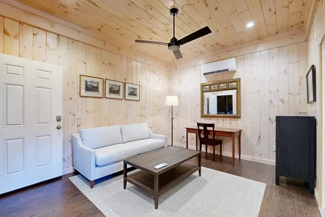 $5,490,000 | 67 Farm Street, Dover, MA 02030