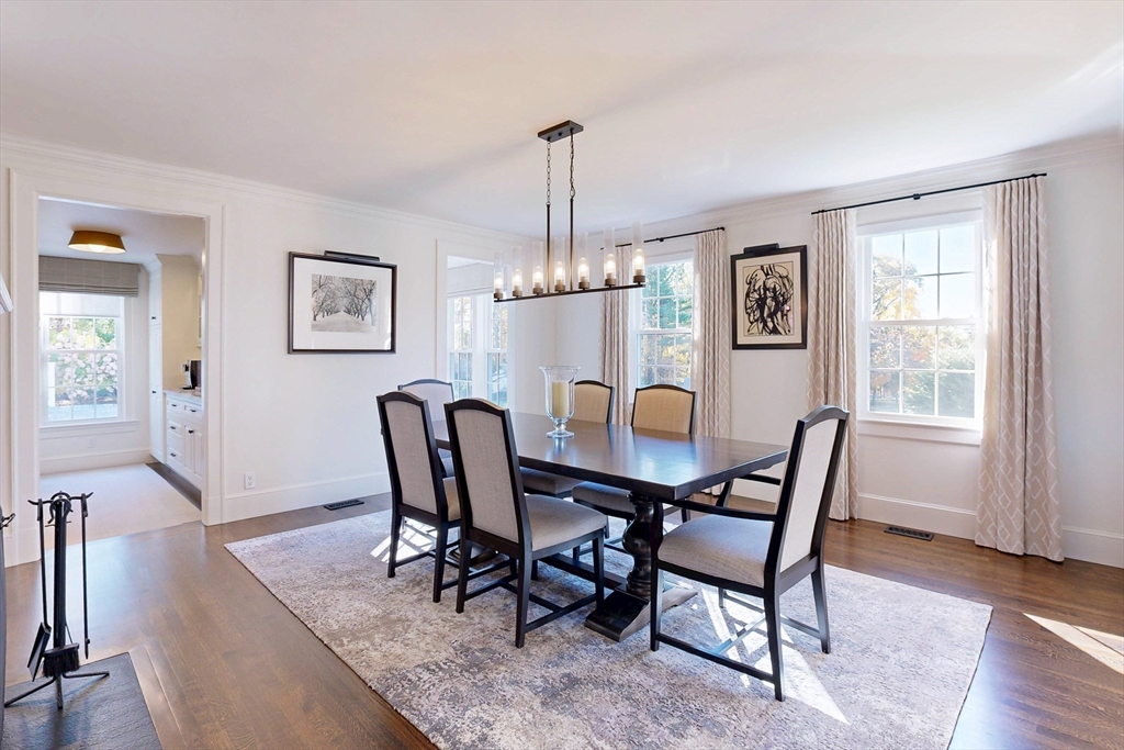 67 Farm Street Dover, MA 02030 - Photo 10 of 41