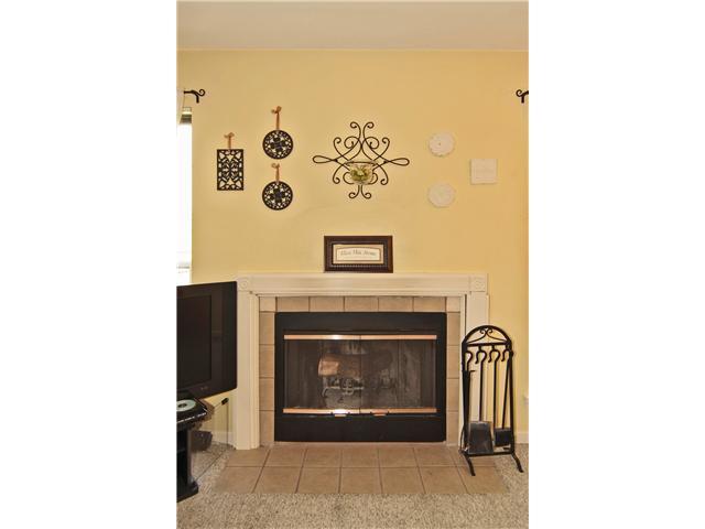 13238 Knoll Ridge Fishers, IN 46038 - Photo 11 of 24 Gallery Image 11