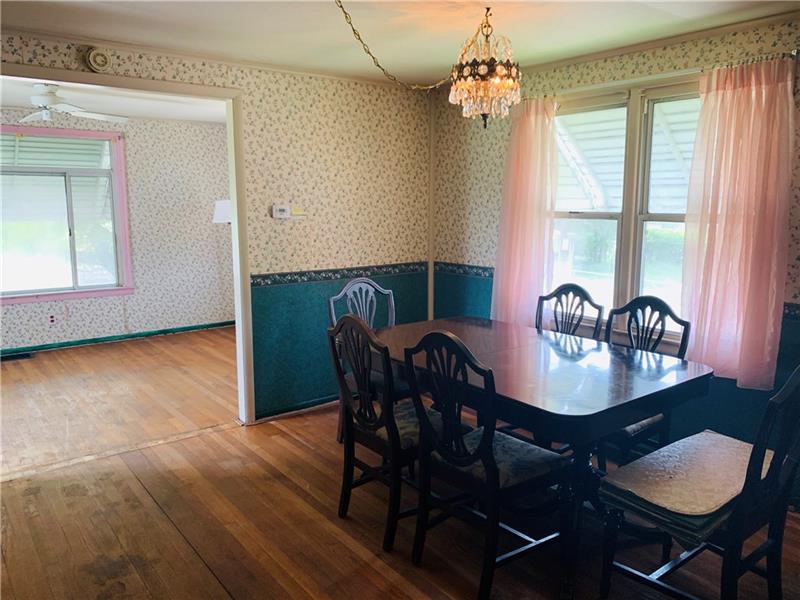 473 Ohio Avenue Rochester, PA 15074 - Photo 3 of 14