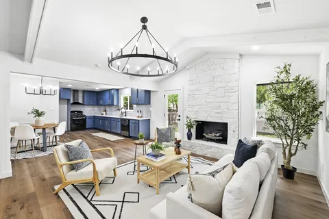 $555,000 | 9801 Oak Hollow Drive, Austin, TX 78758