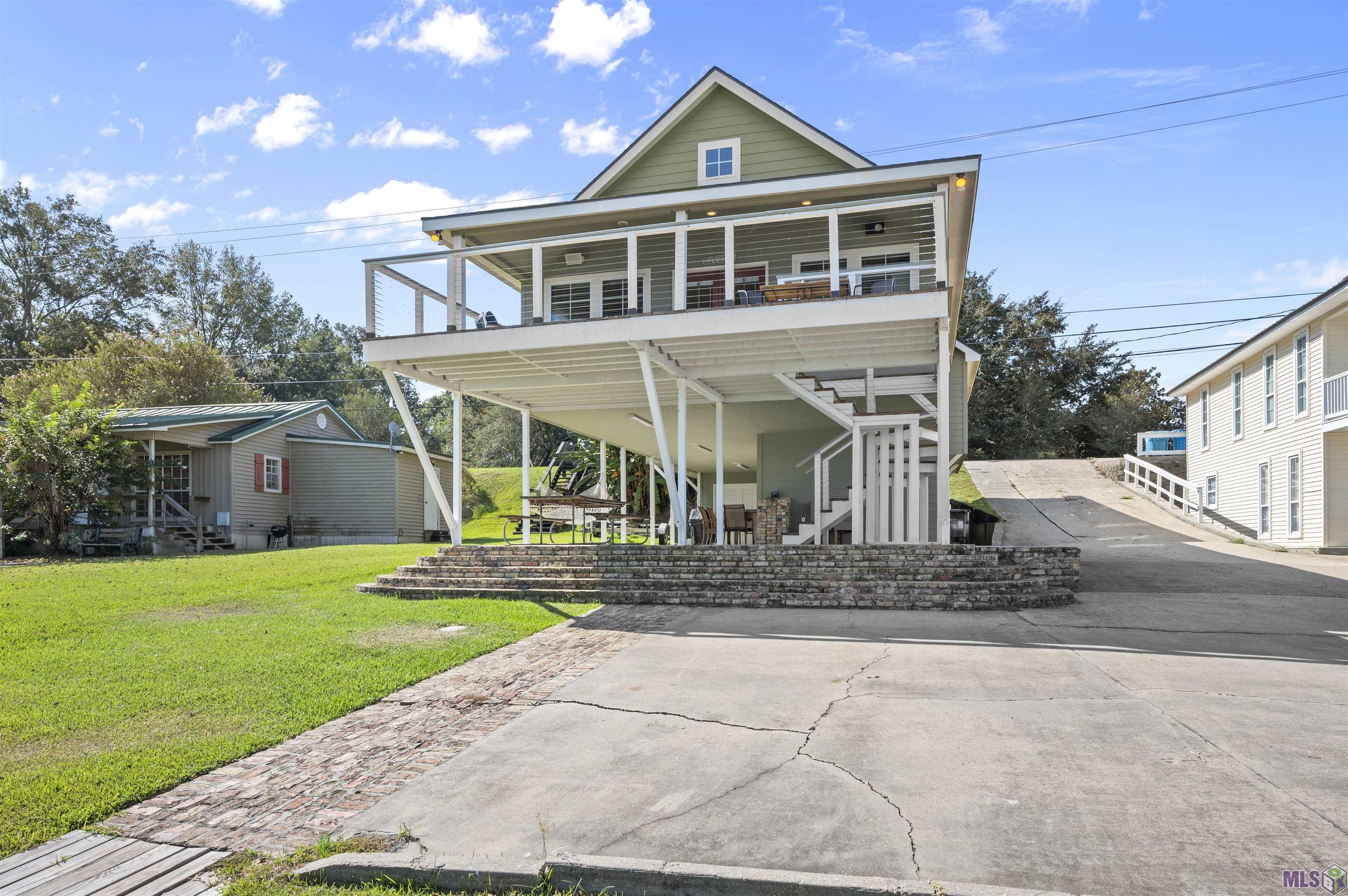 6852 False River Road Oscar, LA 70762 - Photo 1 of 25