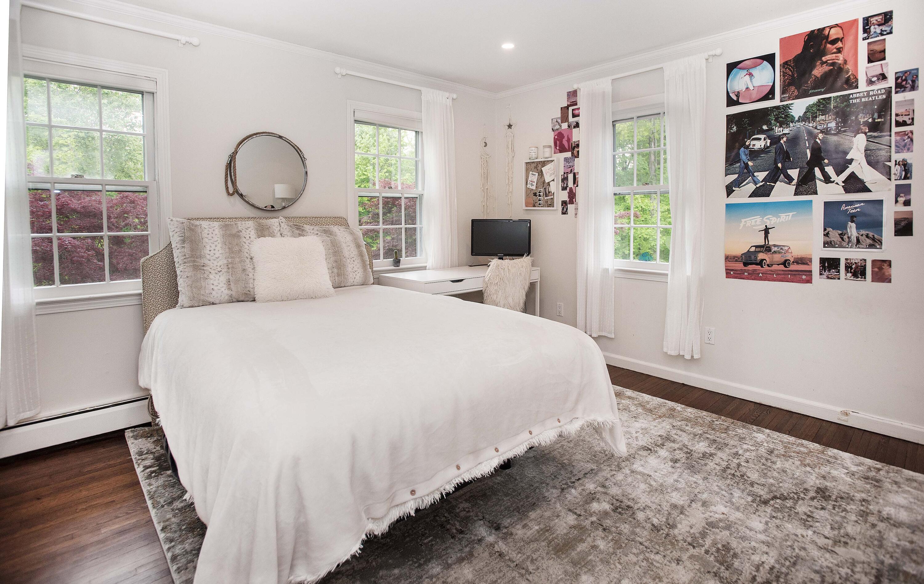 57 Laurel Road New Canaan, CT 06840 - Photo 16 of 29 BR2