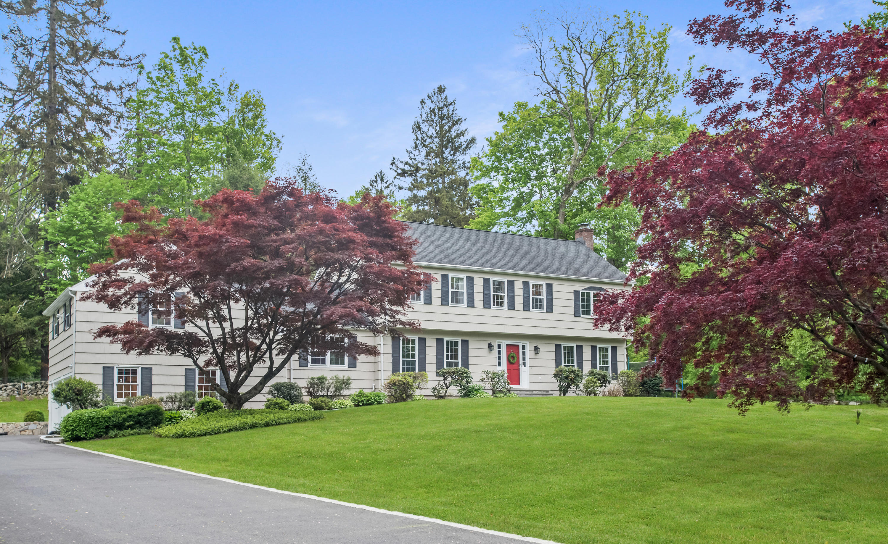 57 Laurel Road New Canaan, CT 06840 - Photo 26 of 29 Welcome Home!