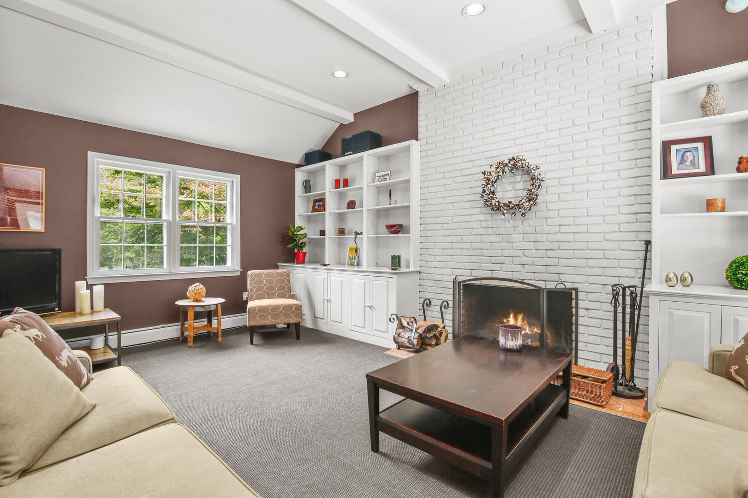 57 Laurel Road New Canaan, CT 06840 - Photo 7 of 29 Great Built ins and Wet Bar