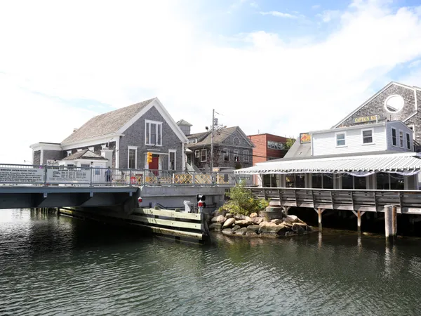 $15,500 | 122 Gansett Road, Woods Hole, MA 02543