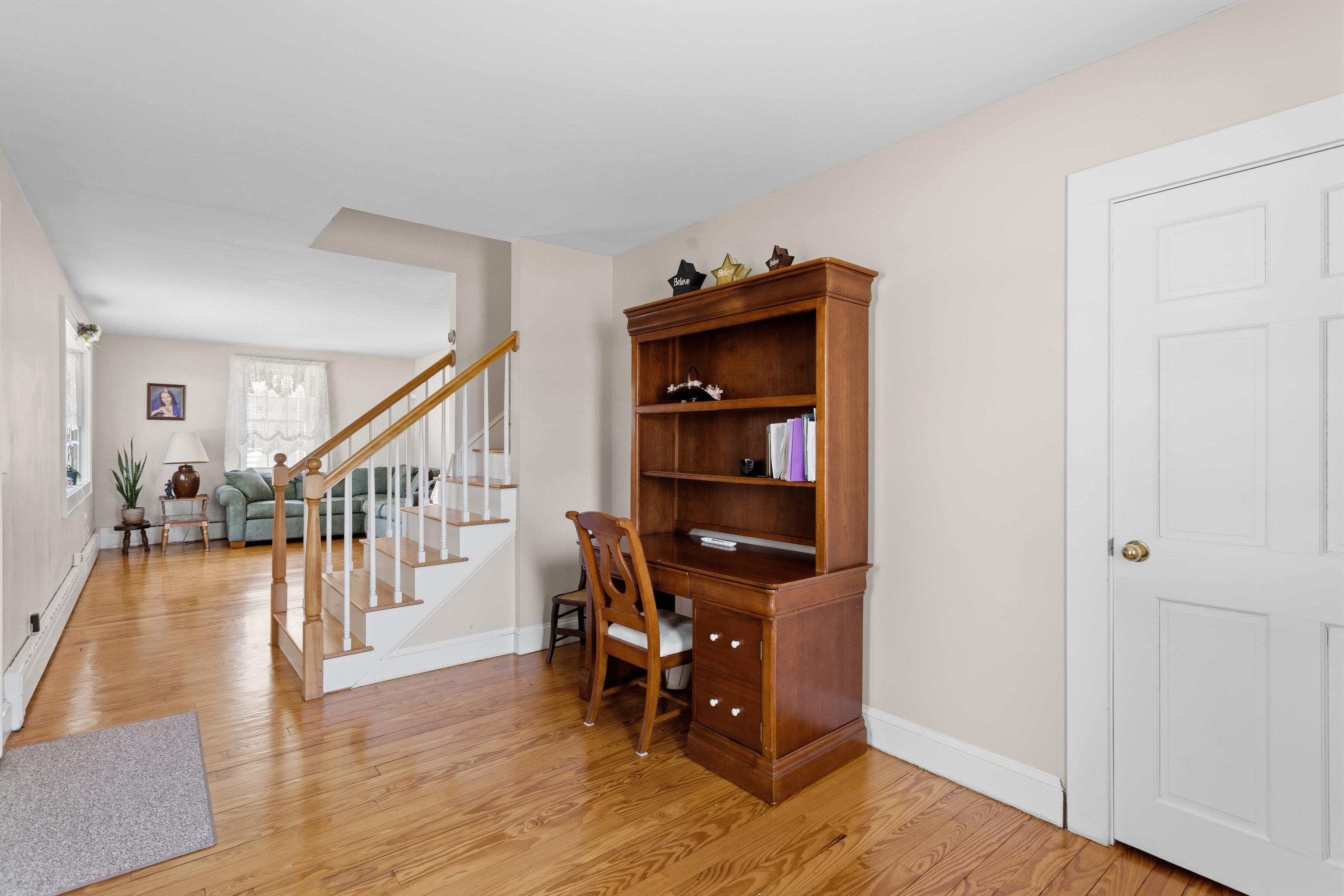 611 Coolidge Avenue Manchester, NH 03102 - Photo 21 of 55