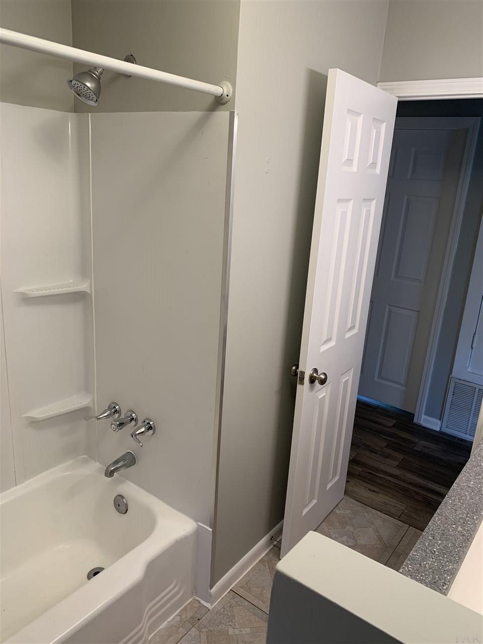119 Majors Road Pensacola, FL 32503 - Photo 11 of 16 Gallery Image 11