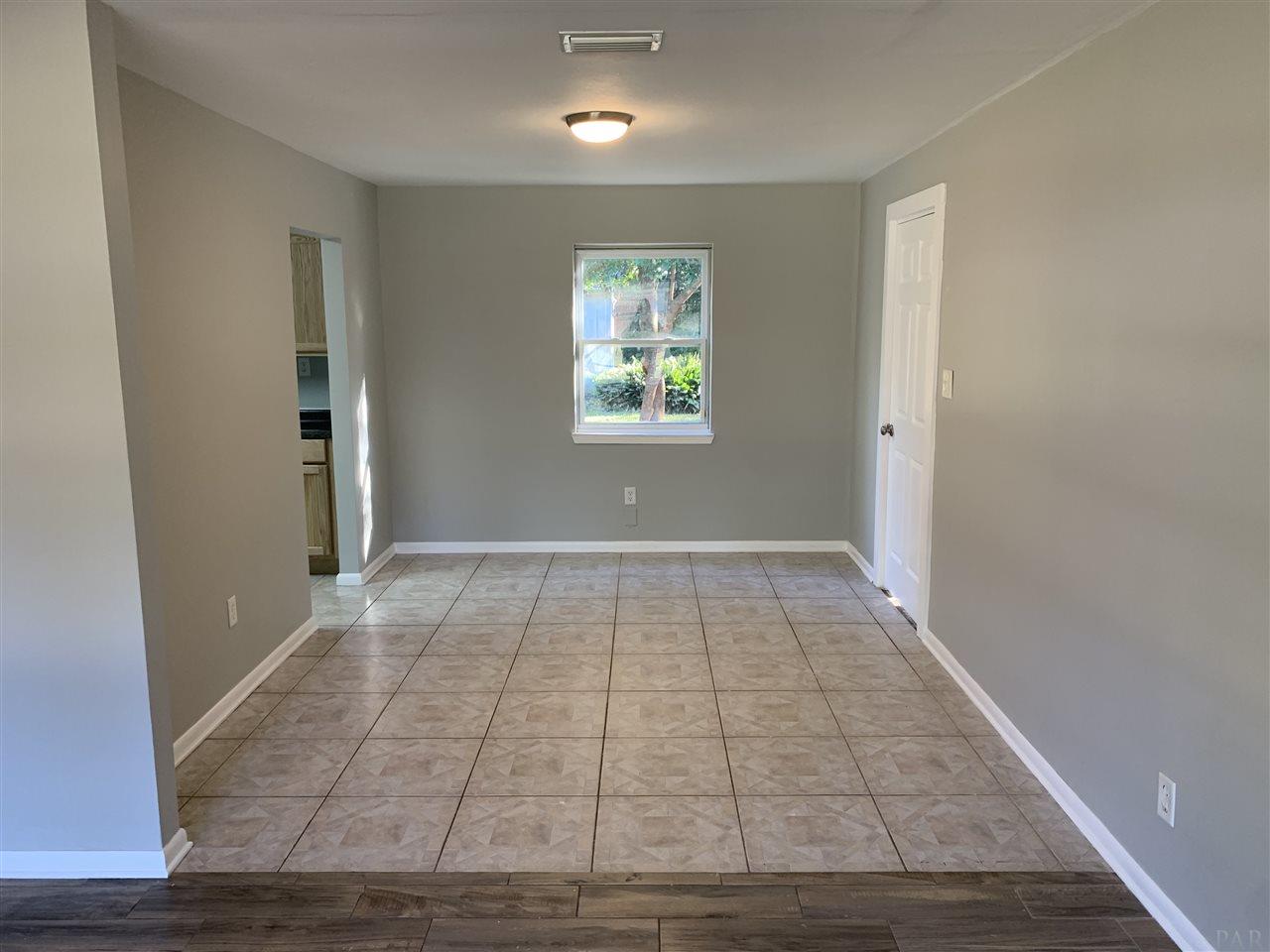 119 Majors Road Pensacola, FL 32503 - Photo 9 of 16 Gallery Image 9