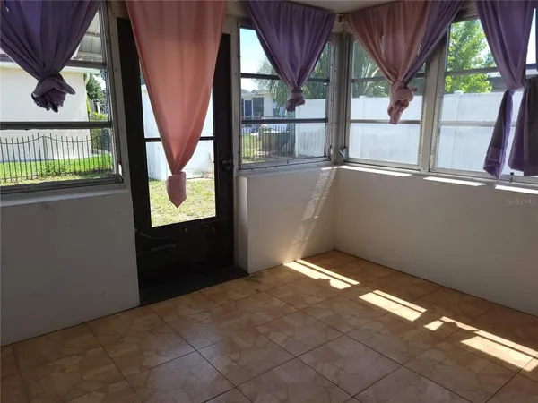 $1,750 | 6410 Tralee Avenue, New Port Richey, FL 34653