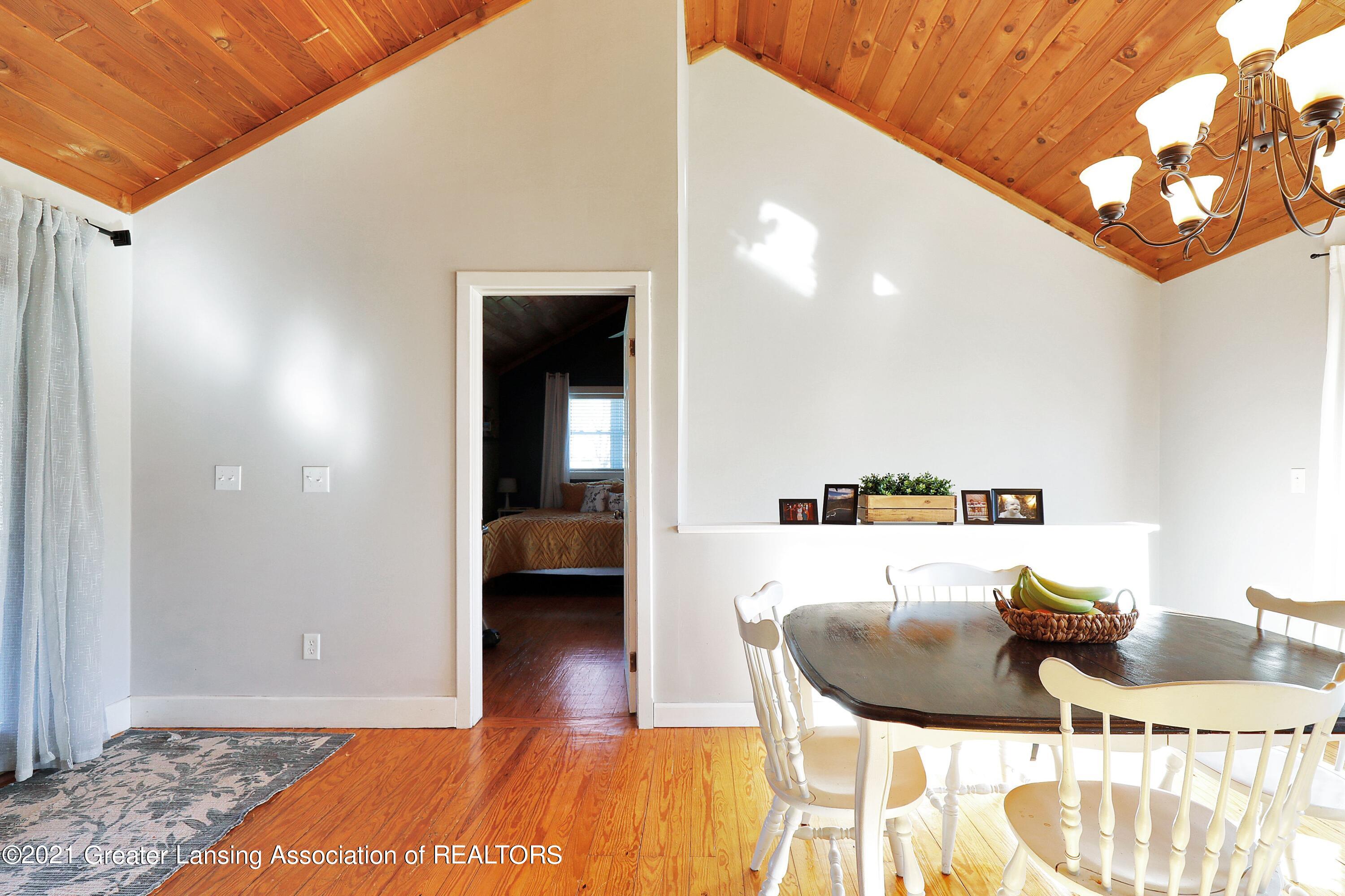 840 Lyons Road Portland, MI 48875 - Photo 17 of 54 Qxii0H7w
