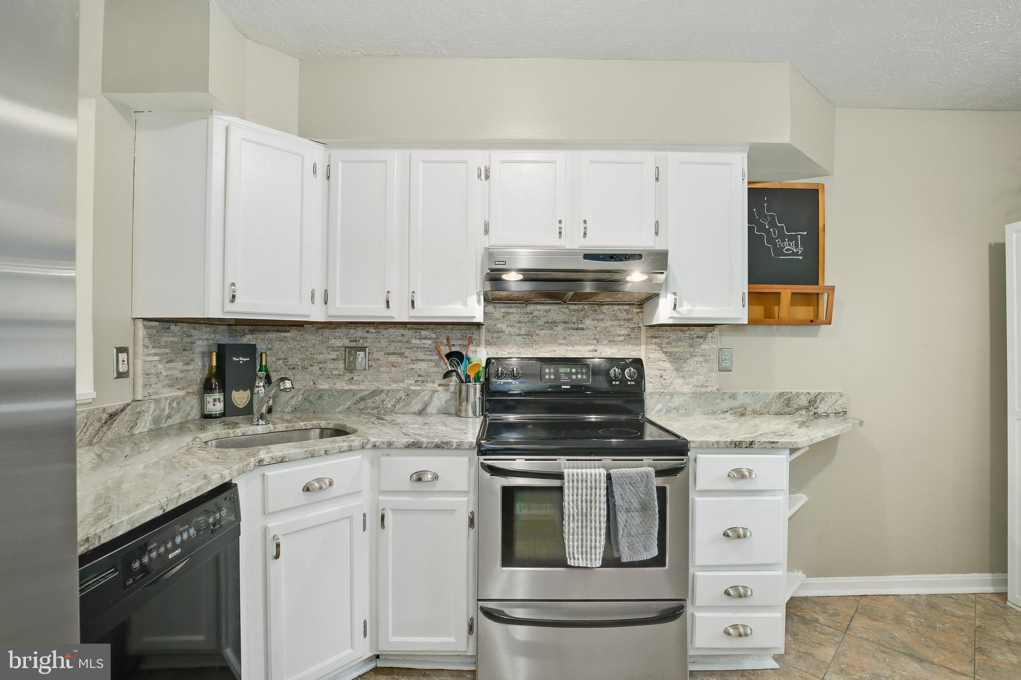 6351 Red Haven Road Columbia, MD 21045 - Photo 7 of 39 Gallery Image 7