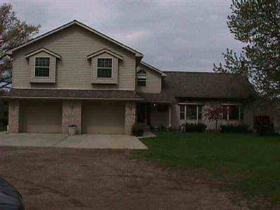 11550 Argentine Road Fenton, MI 48430 - Photo 1 of 1 20281594.JPG