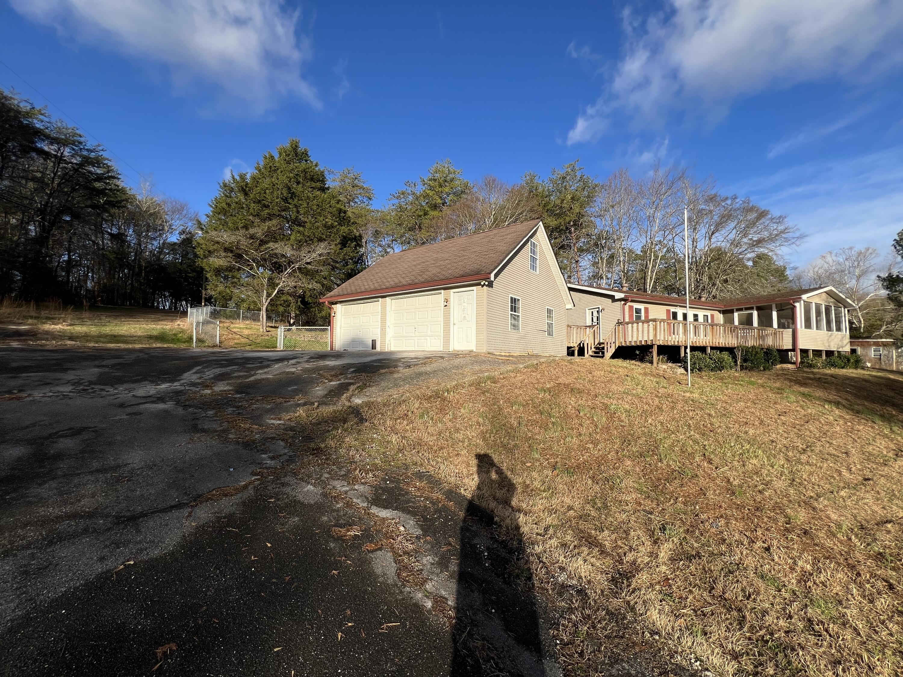 711 McCallie Ferry Road Soddy Daisy, TN 37379 - Photo 2 of 16 IMG_7837 (1)