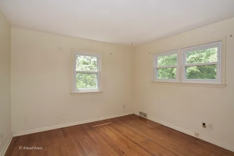 $249,900 | 645 Pleasant Street, Woodstock, IL 60098