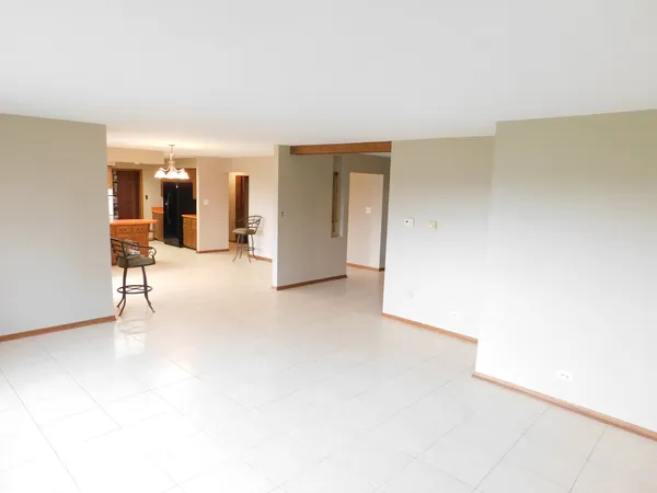 $2,900 | 46W356 Jericho Road, Big Rock, IL 60511