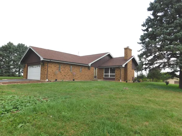 $2,900 | 46W356 Jericho Road, Big Rock, IL 60511