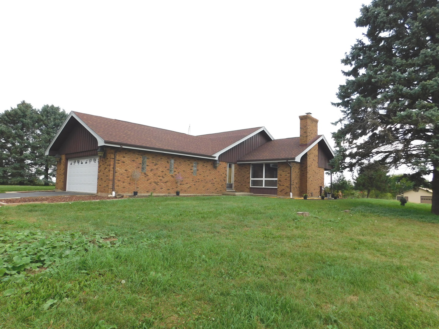 46W356 Jericho Road Big Rock, IL 60511 - Photo 28 of 33 a front view of house with yard and green space