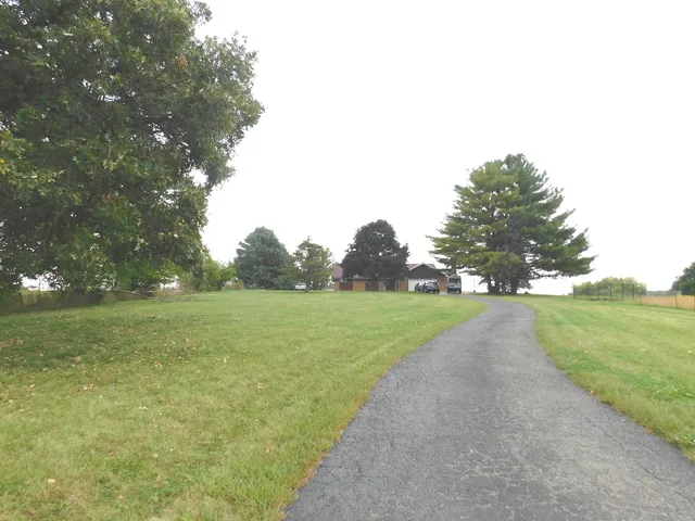 $2,900 | 46W356 Jericho Road, Big Rock, IL 60511