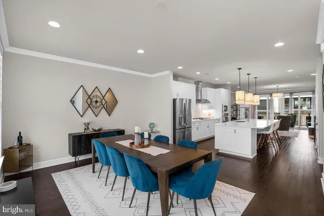 $859,000 | 23049 Cottonwillow Square, Brambleton, VA 20148